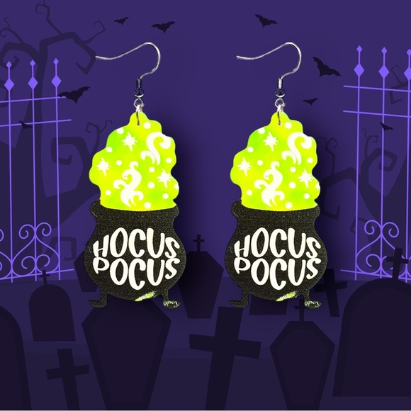 HOCUS POCUS EARRINGS! BOUTIQUE ITEM, SUPER CUTE, GOOD FOR SENSITIVE EARS! - Picture 1 of 11